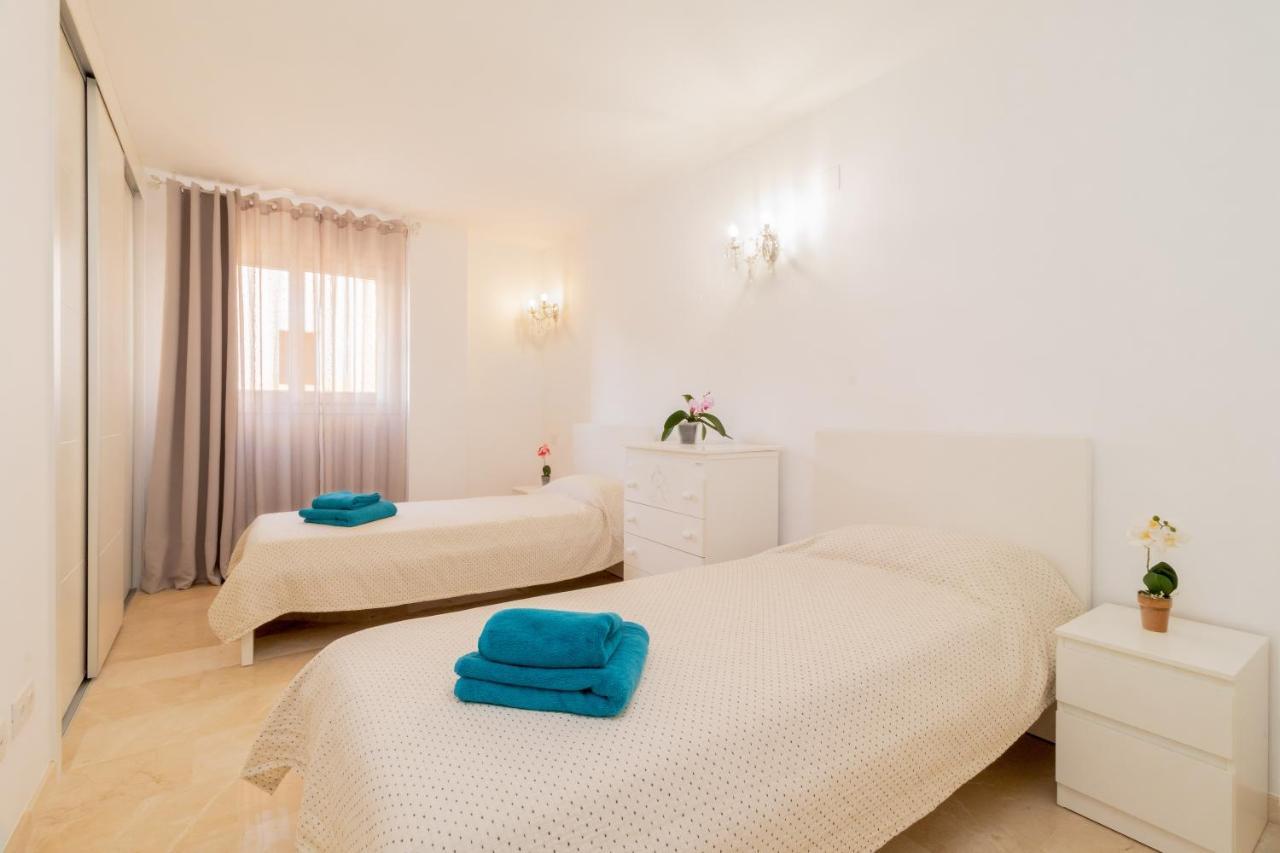 La Recoleta Apartment ตอร์เรเวียคา ภายนอก รูปภาพ